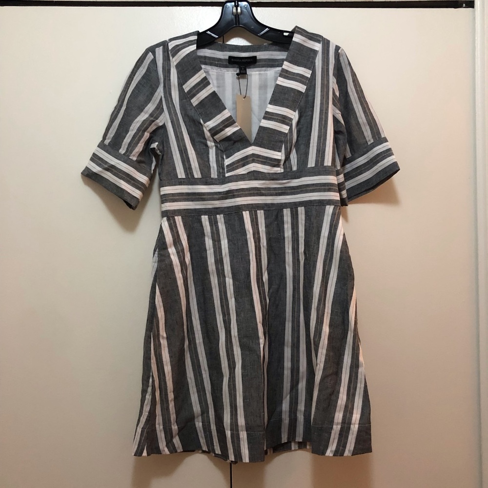 NWT $130 Banana Republic Stripe Linen Dress with Pockets - sizes OP or 2P!